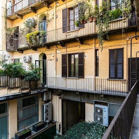 Artstay Exclusive Near Train Metro, Parking Διαμέρισμα *